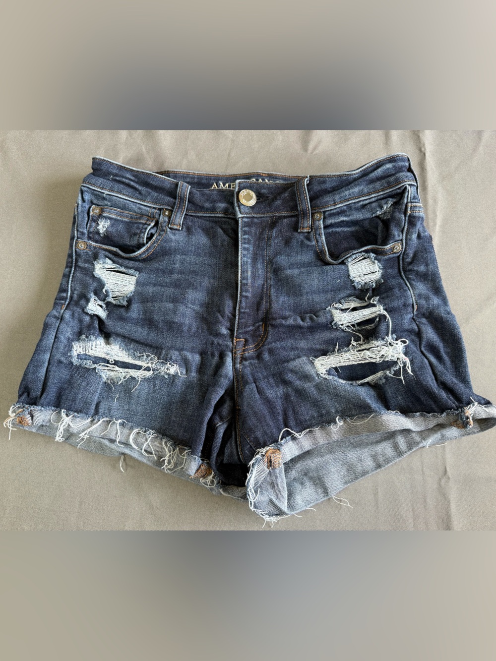 American Eagle Outfitters Next Level Stretch Hi-Rise Shortie Distressed Size 8